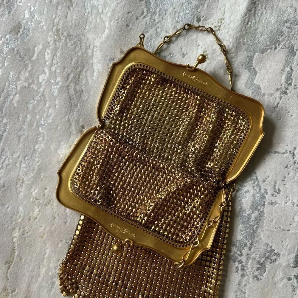 Whiting and Davis Art Deco Chain Mail Cigarette Holder Gatsby 1920s